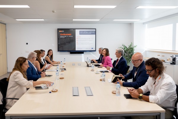 La colaboración público-privada, clave para la mejora tecnológica de la Comunitat Valenciana