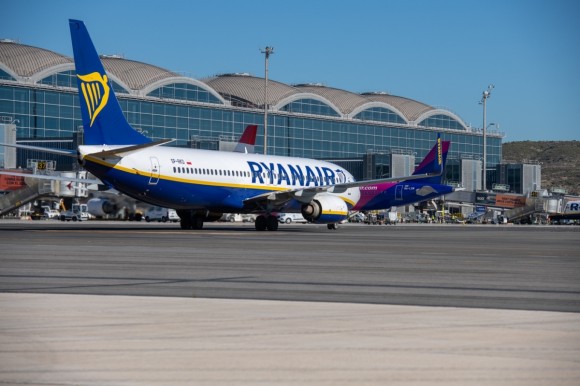 Ryanair apuesta por el invierno en el Miguel Hernández: 4 rutas nuevas y 3,3 millones de asientos