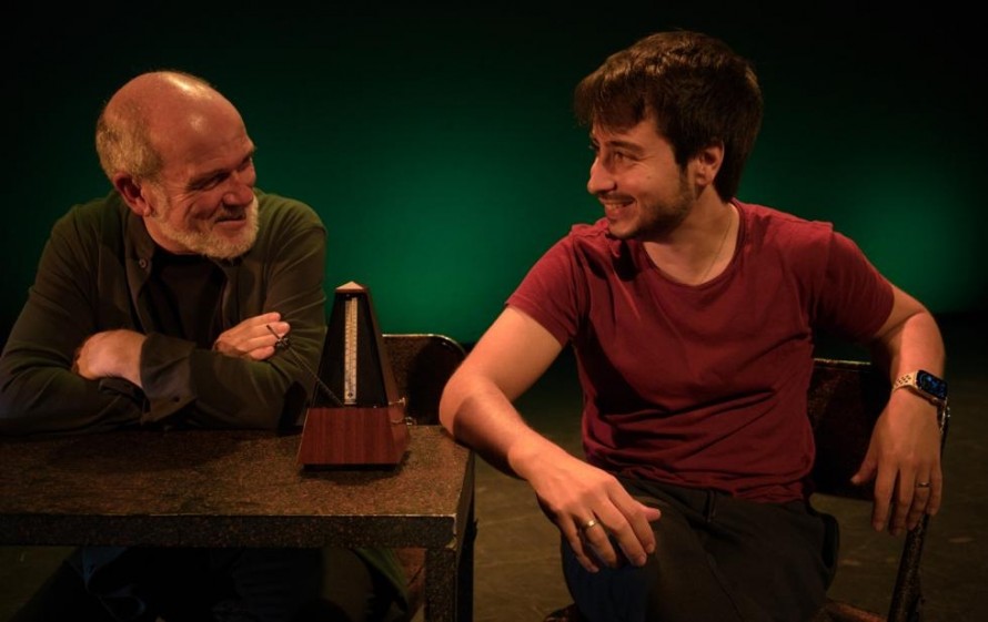 Cultura inicia la temporada del Palau de Congressos de Peñíscola con la obra de teatro ‘D’on venim’
