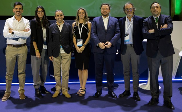 Llega a España 'Eylea 8 mg', de Bayer, la única terapia que permite extensiones de tratamiento de hasta cinco meses en DMAEn y EMD
