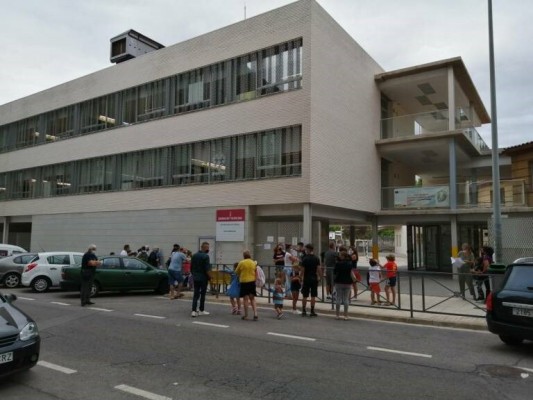 Vila-real edita una guia sobre orientació educativa en una jornada que reuneix als centres escolars