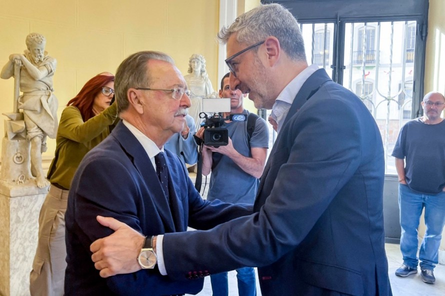 El Gobierno da ayudas a fondo perdido a Ceuta por la crisis migratoria tras dos años negándolas a la Generalitat por la Dana