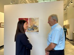 Una exposición en la Orden Tercera de Elche reinterpreta el pasado de Al-Ándalus y su legado en la península ibérica 