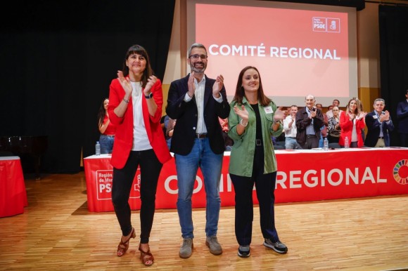 La lista del PSOE al 29-N: María González Veracruz es la candidata con Miguel Ortega y Caridad Rives como escuderos