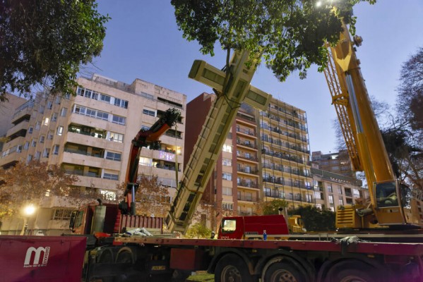 Abogados Cristianos discrepa del PP y Vox: exige una cruz en Ribalta y 