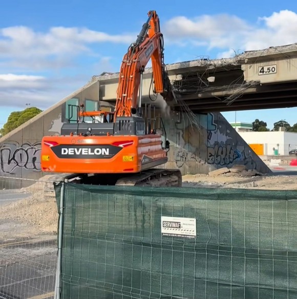 Así avanzan las obras de la CV-800 por Mutxamel: puente demolido y rotonda medio operativa