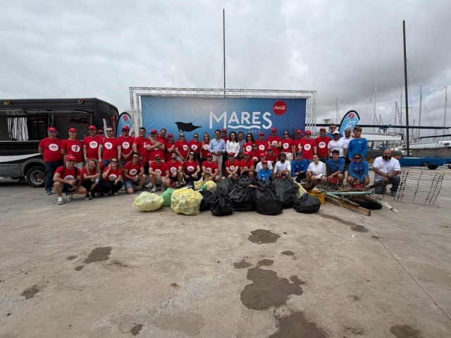 Empleados de Coca-Cola participan en la III Semana del Voluntariado en la  Comunidad Valenciana