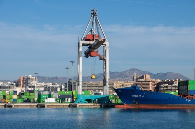 El Puerto lidera la tasa de crecimiento de tráfico y mejora en un 53% su beneficio de explotación