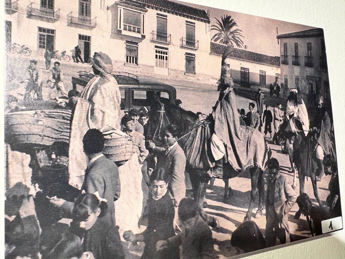 Exposición fotográfica El tiempo pasa, las imágenes quedan en San Javier. - Foto: AYTO. SAN JAVIER Exposición fotográfica El tiempo pasa, las imágenes quedan en San Javier.