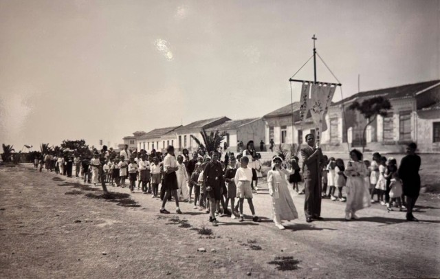San Javier se mira al espejo del tiempo: una exposición fotográfica rinde tributo a la memoria colectiva del municipio
