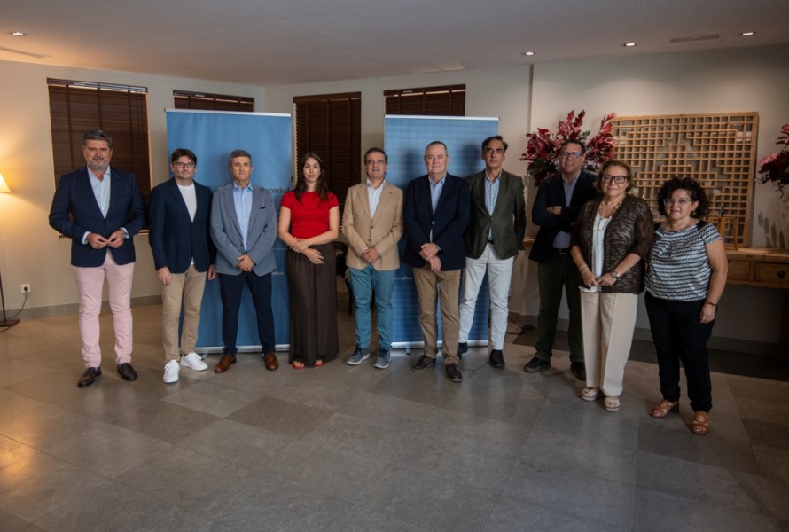 Planificación integral, municipalismo y menor burocracia: la receta desde Elche para el desarrollo de los territorios