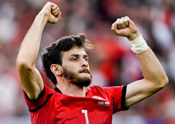 Kochorashvili, Kvaratskhelia y Mamardashvili se cruzarán con España