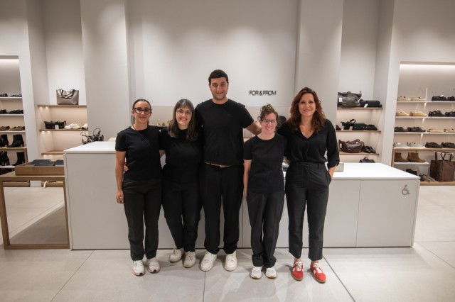 For&From, la tienda de Tempe-Inditex donde la inclusión se vive detrás del mostrador
