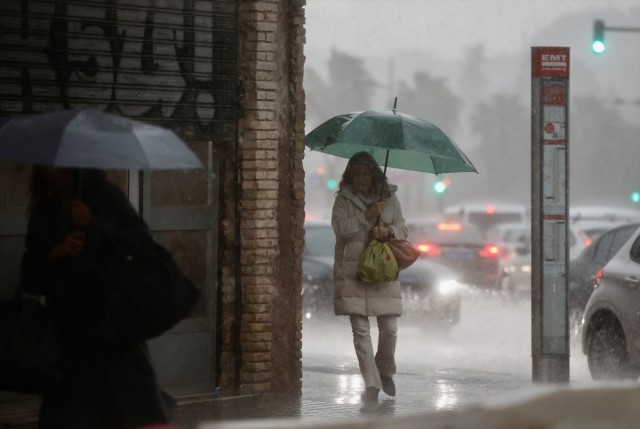 Hasta 300 litros caerán el domingo en zonas de sur de Valencia y litoral norte de Alicante