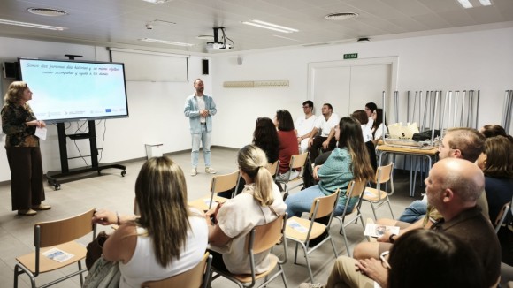 La Vall d'Uixó conecta al alumnado de los talleres de empleo con empresas y fomenta su inserción laboral