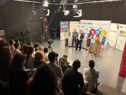 Dircom y la Cátedra de RSC de la UMU debaten sobre cómo comunicar (bien) la RSC