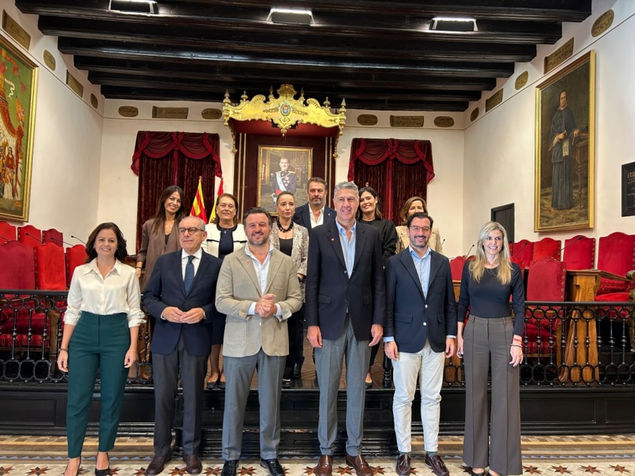García Albiol defiende en Elche una ley que permita desalojar a los 'okupas' en 48 horas