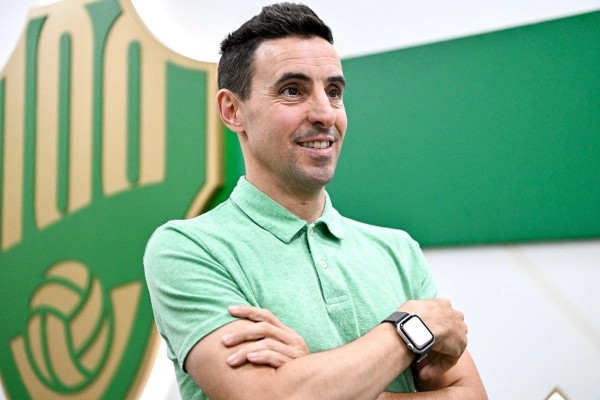 Jon López será el segundo entrenador de Sarabia