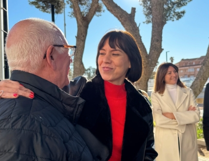 Vicent Císcar con Diana Morant en una visita a Paiporta. - Foto: AYUNTAMIENTO DE PAIPORTA Vicent Císcar con Diana Morant en una visita a Paiporta.