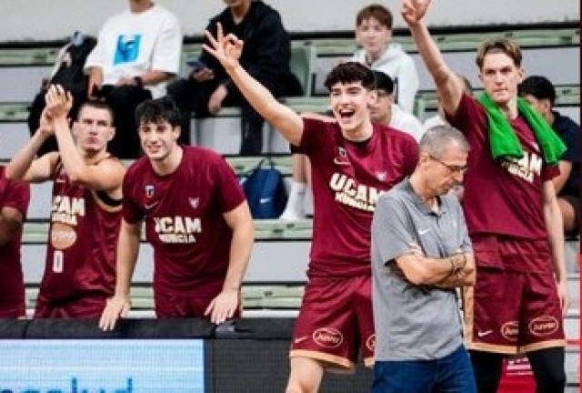 El equipo sub 22 del UCAM CB sigue con su pleno de triunfos al vencer por 84-76 al Obradoiro gallego