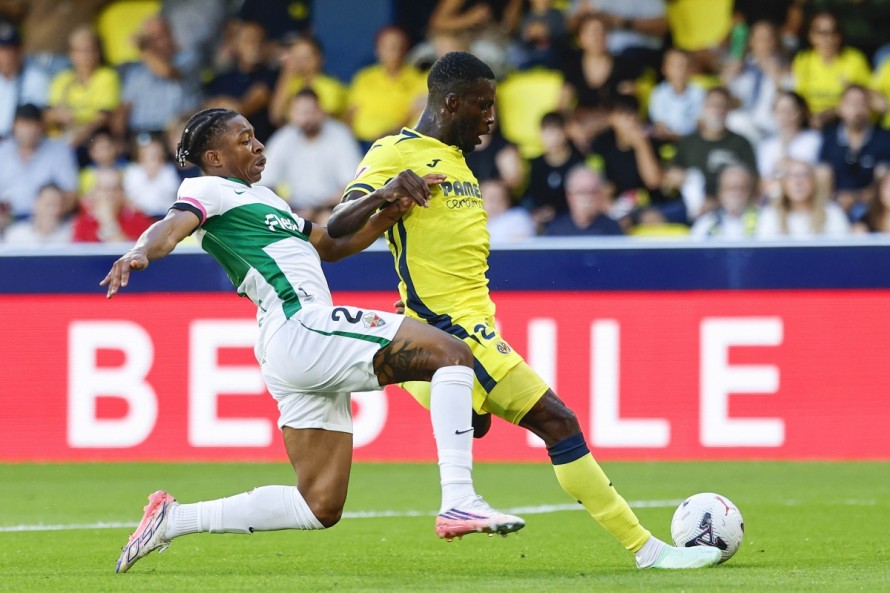 El Villarreal no pasa del empate sin goles frente al Elche en otra jornada sin acierto arriba