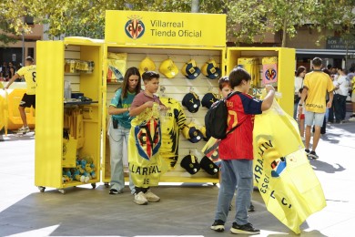 Las imágenes del derbi autonómico entre Villarreal y Elche en La Cerámica