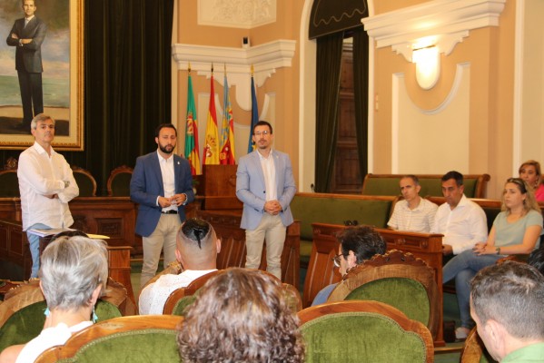 Aparcamiento gratuito para los clientes que compren en los negocios de la calle Navarra