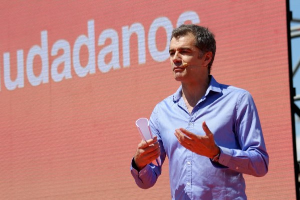 Cantó: “Tenemos que garantizar la mejor formación a los estudiantes, vengan de donde vengan”