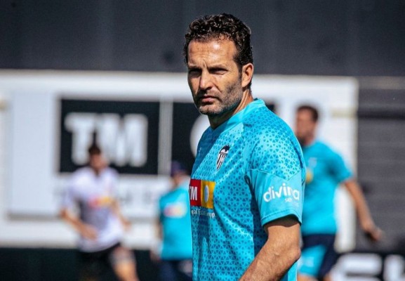 Baraja se queda sin centrales en la pretemporada