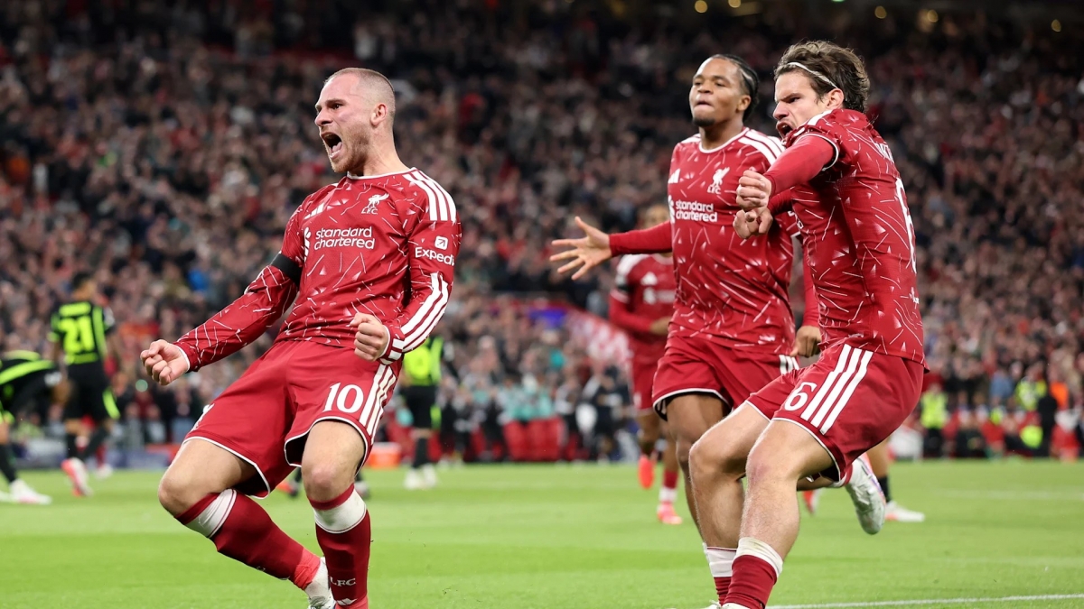 Mc Allister celebra un gol frente al Atlético de Madrid.