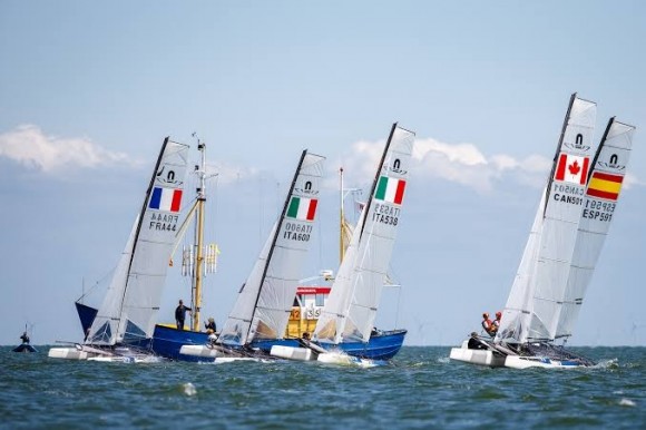 La Nacra Cup reúne en València la vela olímpica internacional con 24 equipos de 17 países