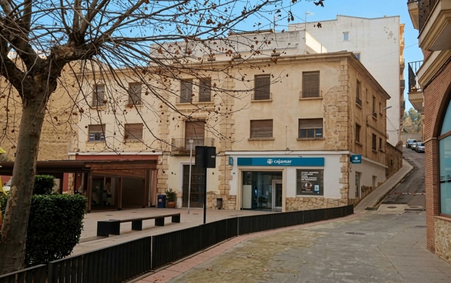 Banyeres tendrá un nuevo Ayuntamiento: Diputación licita las obras para adecuar un edificio por 721.000€