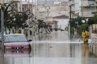 Pérez Llorca anuncia un paquete de ayudas a los municipios afectados por la Dana Adam