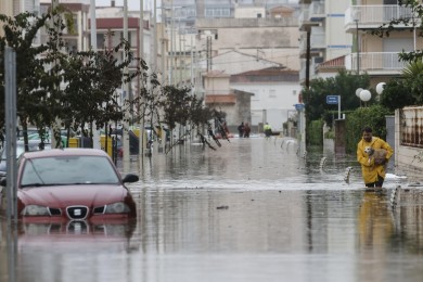 Pérez Llorca anuncia un paquete de ayudas a los municipios afectados por la Dana Adam