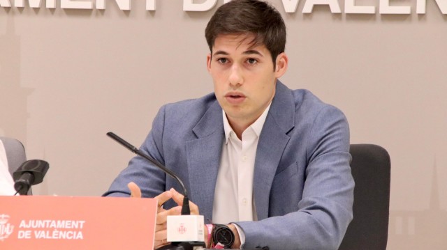 Borja Sanjuán celebra que el PP y Vox preparen una propuesta para el Nou Mestalla como la del PSOE que desacreditaron
