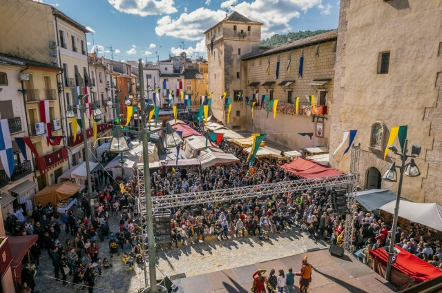 De mercado medieval a escaparate empresarial: la Fira de Cocentaina llega a su 680.ª edición