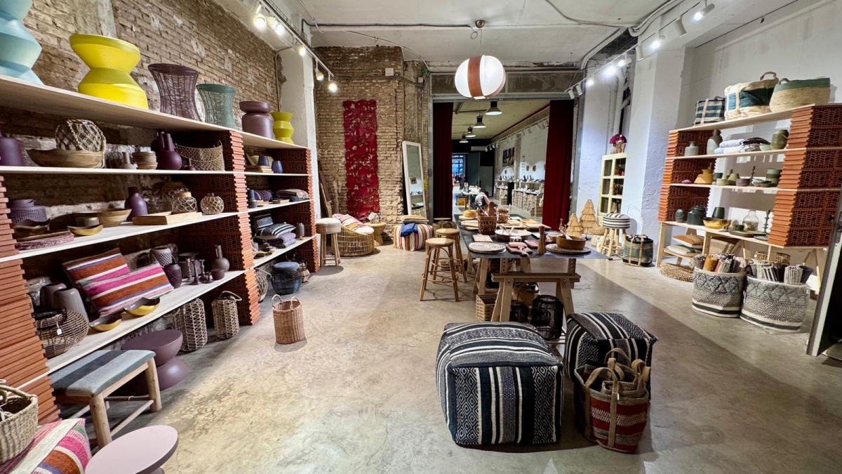- Foto: SECRET MARKET