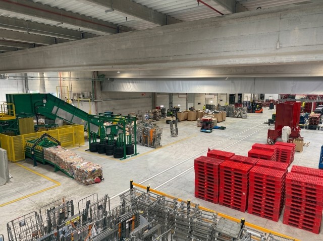 Consum invierte 12,4 M€ en una nueva plataforma de  logística inversa en la Zona Franca de Barcelona