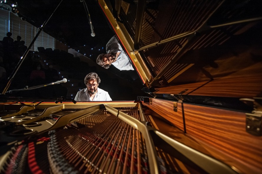 El piano flamenco de Juan Cortés llega al Real Casino Antiguo de Castelló con 'El latido de un pueblo'