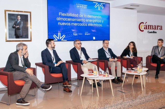 Los expertos sitúan la electrificación y las renovables en el eje de la competitividad industrial de Castellón