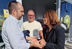 Sagredo, Bielsa o Guillermo Luján: alcaldes de l'Horta visitan la 'zona cero' de la Dana Adam