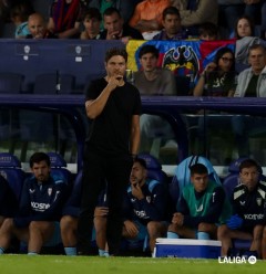 Terzic: “Se puede criticar las pérdidas de balón, pero es positivo luchar hasta el final”