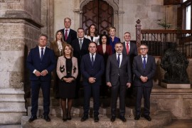 La marcha de Albalat al Congreso obliga a Pérez Llorca a la quinta crisis del Consell