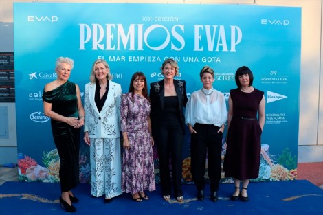Krista Walochik, Laura García, Mª Ángeles Marced, Vicky Sevilla y Ana Company, galardonadas en los XIX Premios EVAP