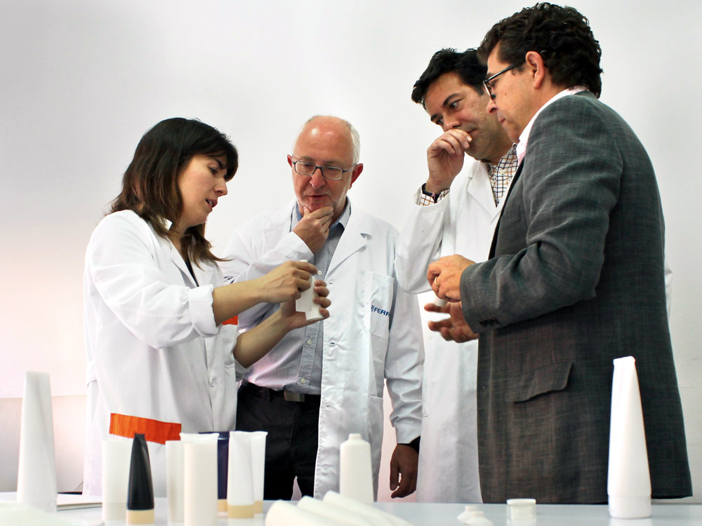 Germaine de Capuccini pondrá a la venta inmuebles para sanear la sociedad