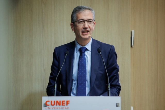 El español Hernández de Cos, favorito entre los economistas para suceder a Lagarde en el BCE