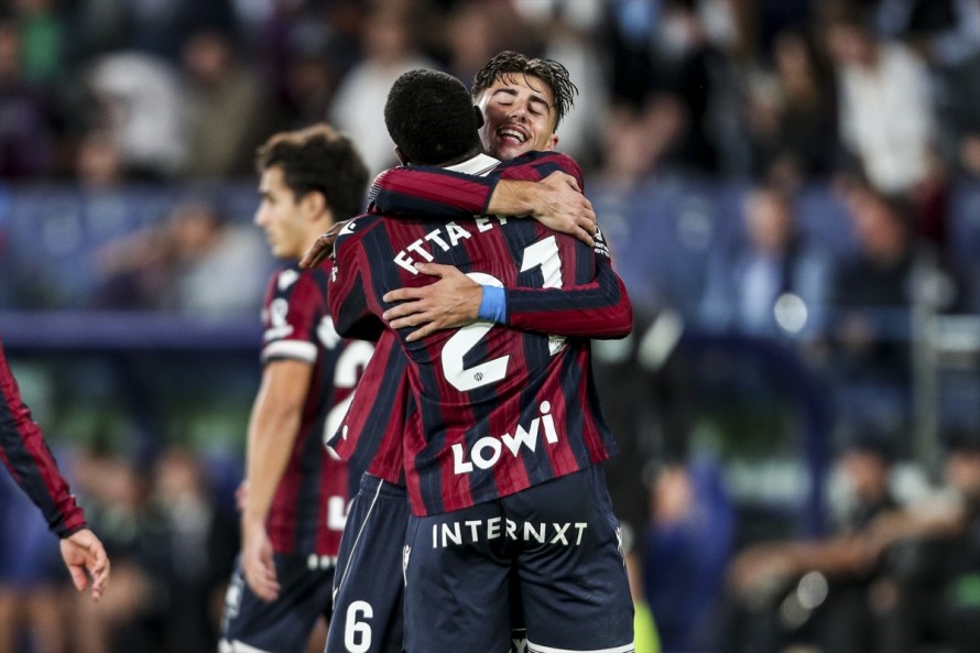 El Levante no estaba tan arriba en la tabla de Primera desde abril de 2021