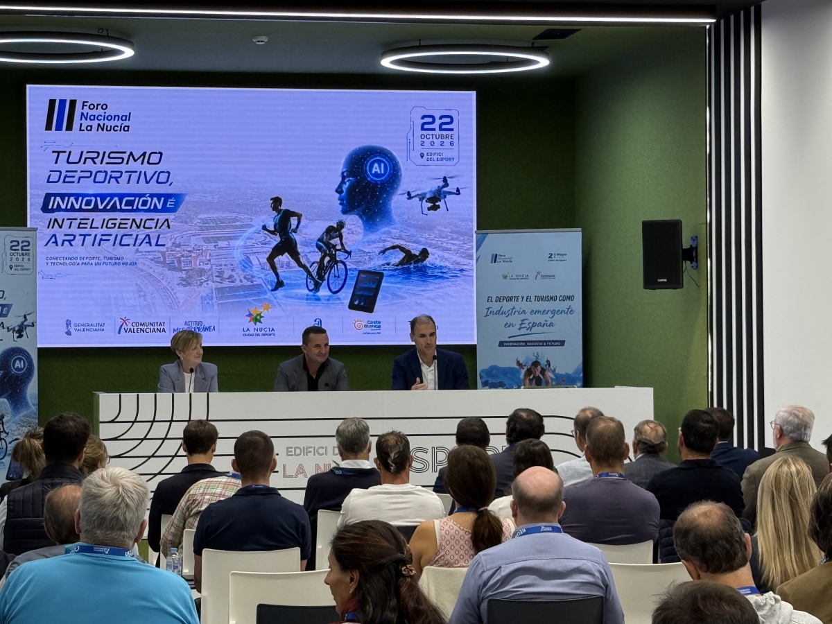 El encuentro contó con cinco ponencias y dos mesas redondas