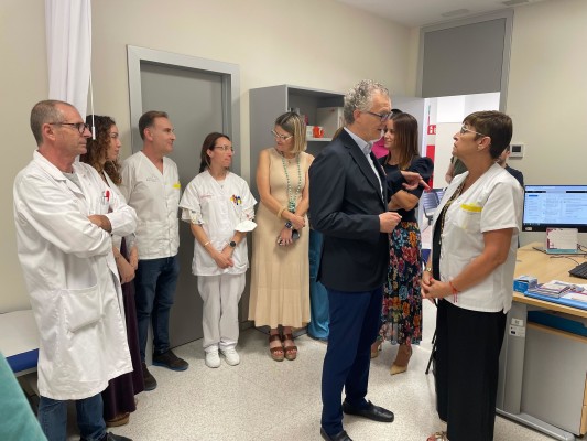 Salud contratará 5.900 profesionales más este verano, de los que 166 son médicos y cerca de dos mil enfermeros