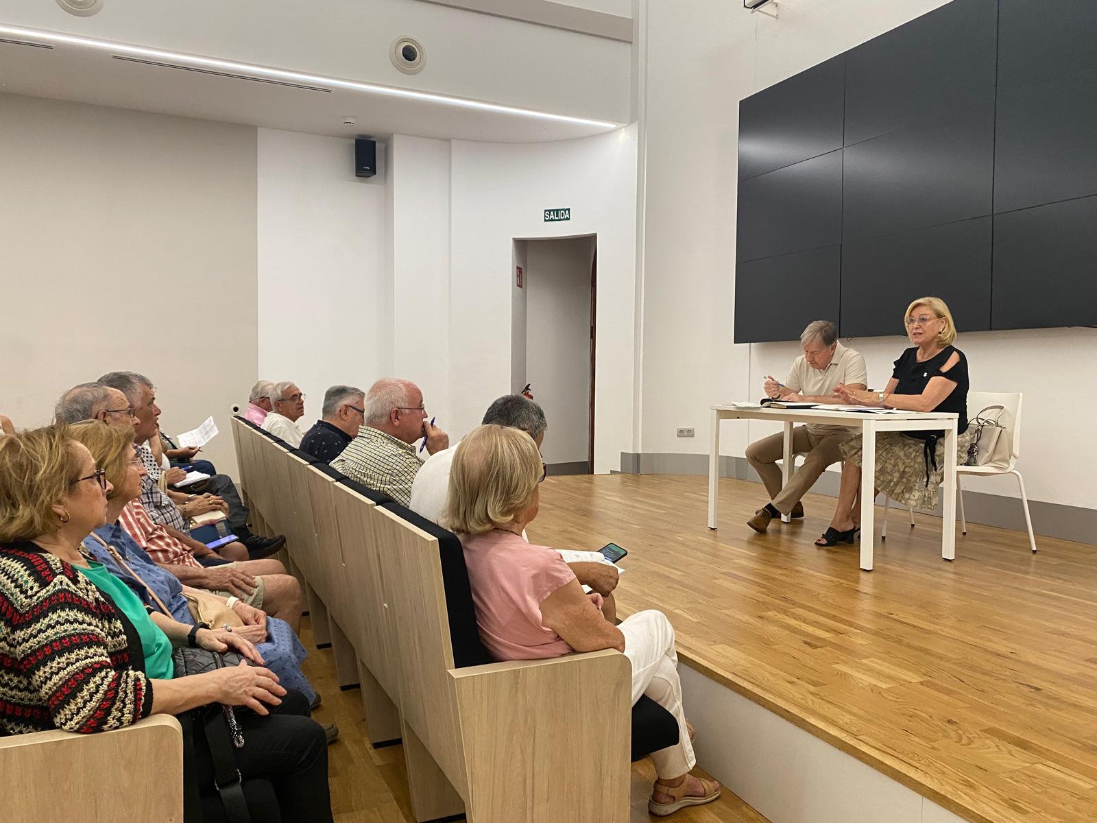 Otro paso en el nuevo Plan de mayores de Castelló: estudia las necesidades 